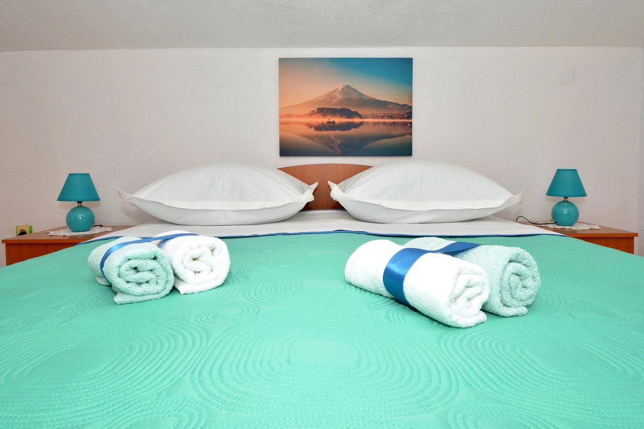 Apartments Marija トロギール エクステリア 写真